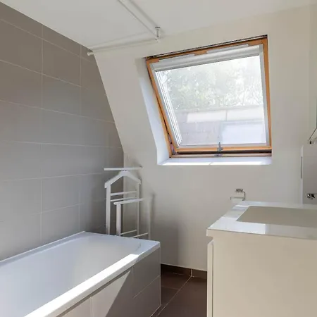 펜션 Near Plopsaland 드판